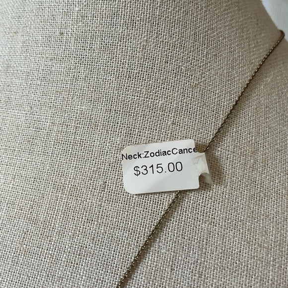 NWT La Soula Cancer necklace - Picture 4 of 5